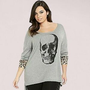 Torrid Skull Sweater With Leopard Print Trimmed Sleeves Size 2